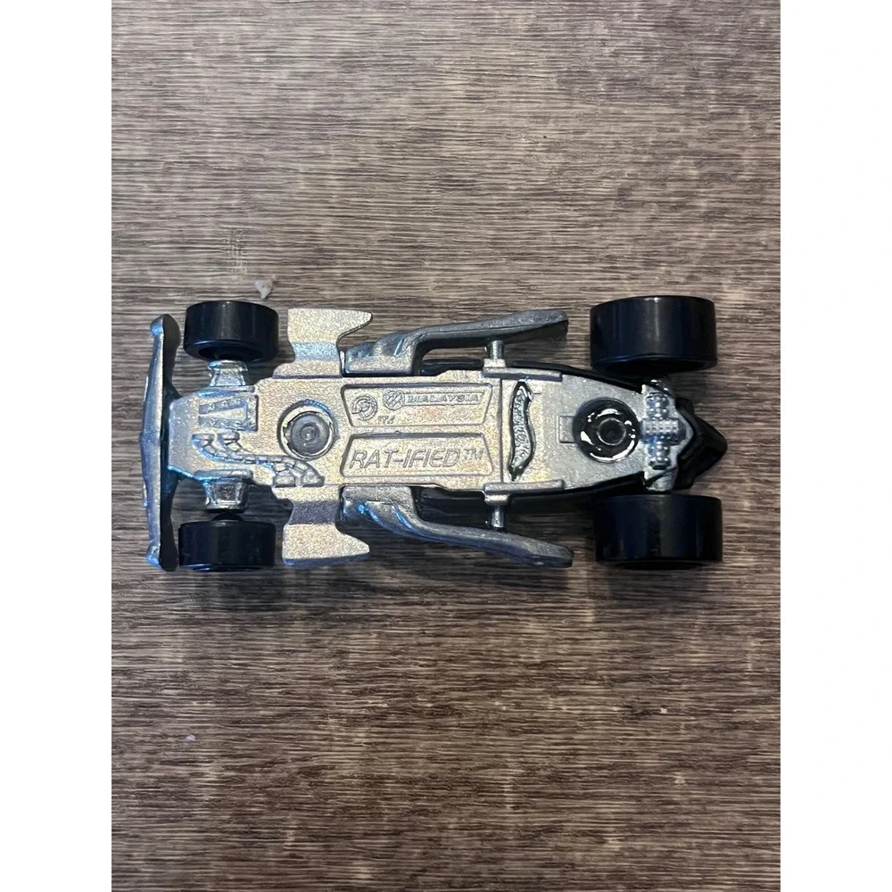 Hot Wheels Acceleracers‎ Rat-Ified Black W Red Loose Die Cast Fantasy Cars EUC
